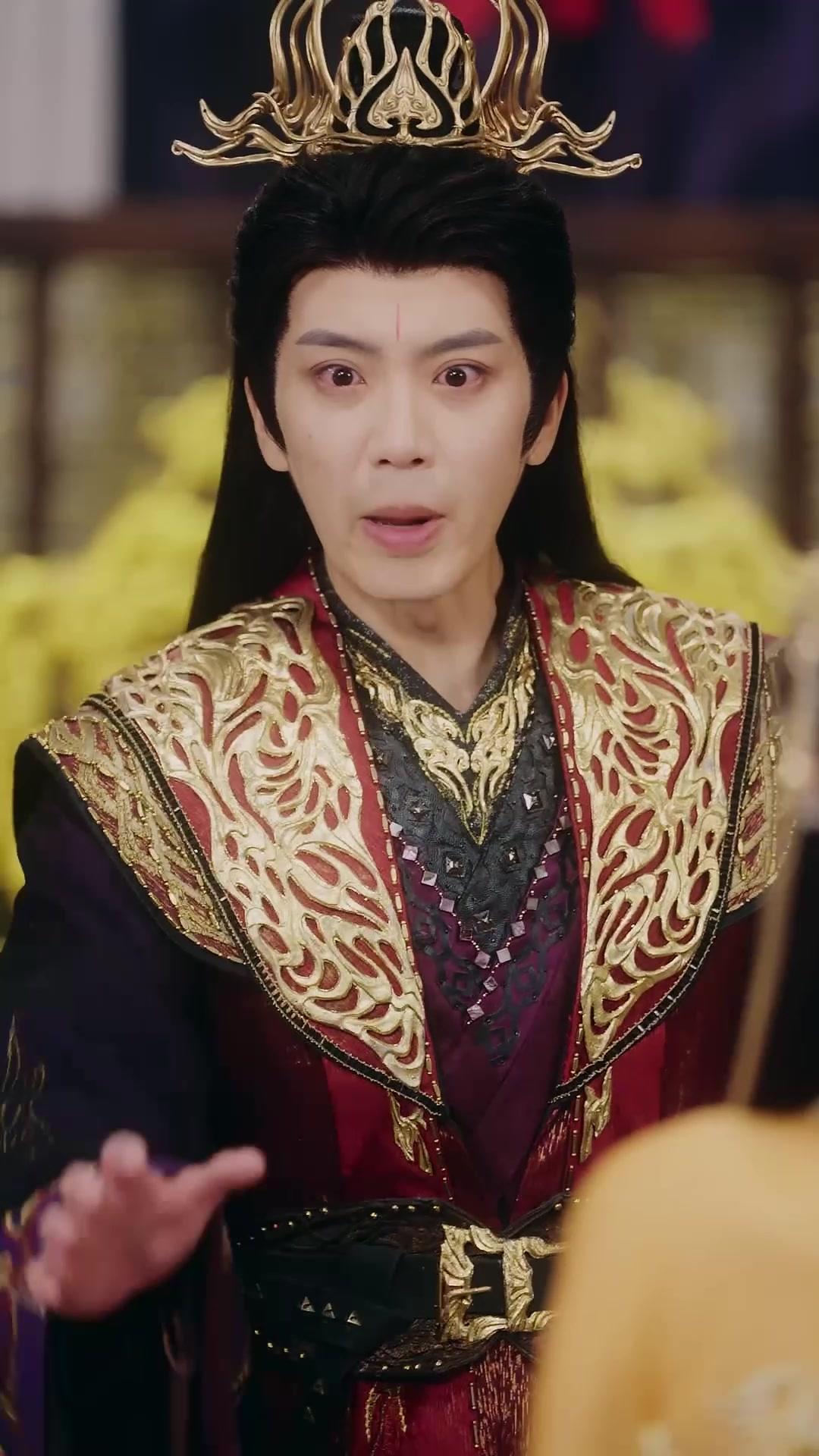 Sonho Escamoso Entre Nuvens