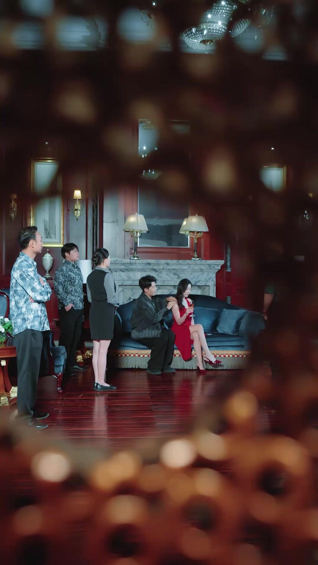 Street Vendor? But He's A Geniues!