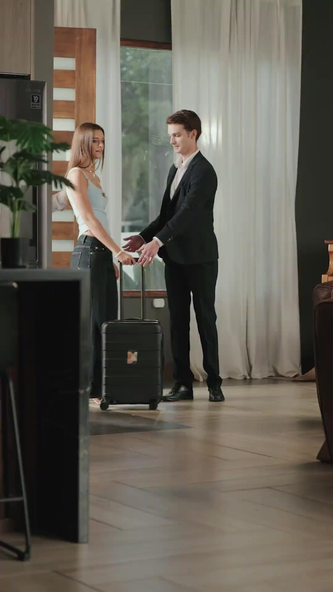 (Synchro)MafiaChfin: Tschüss, Arschloch-Ex!