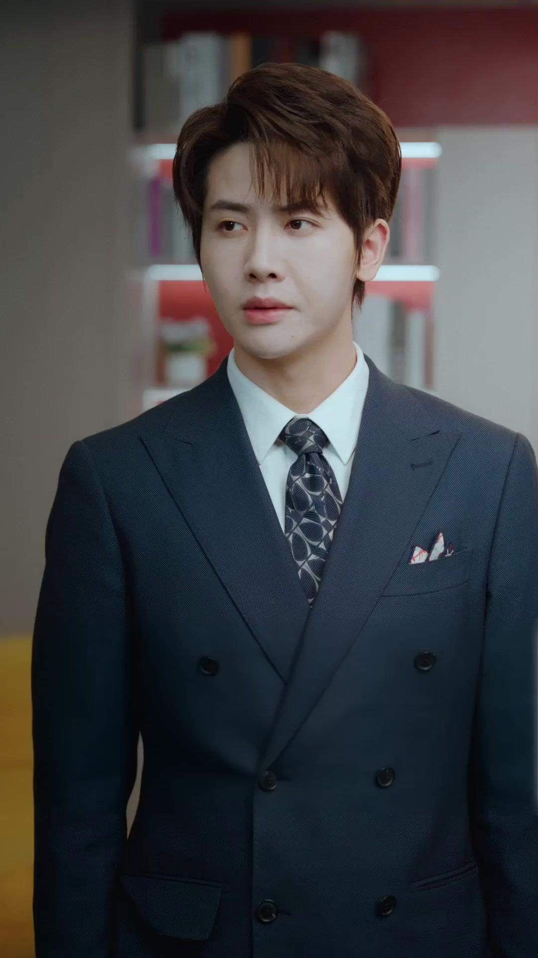 GENIE FILS, MÈRE MYSTÉRIEUSE