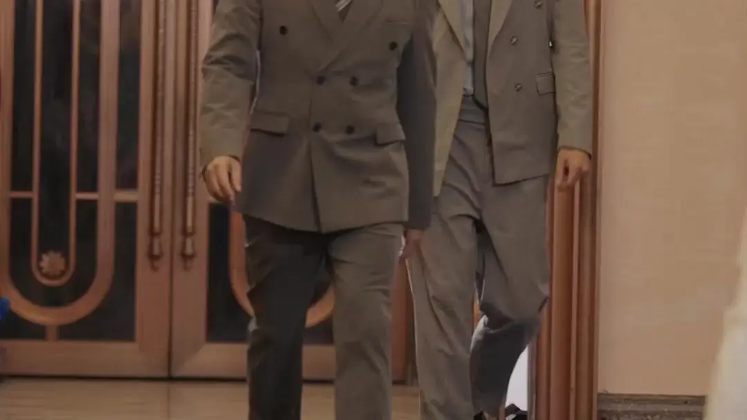 Guarding the Dragon Vein: When the Chair Speaks Louder Than Words