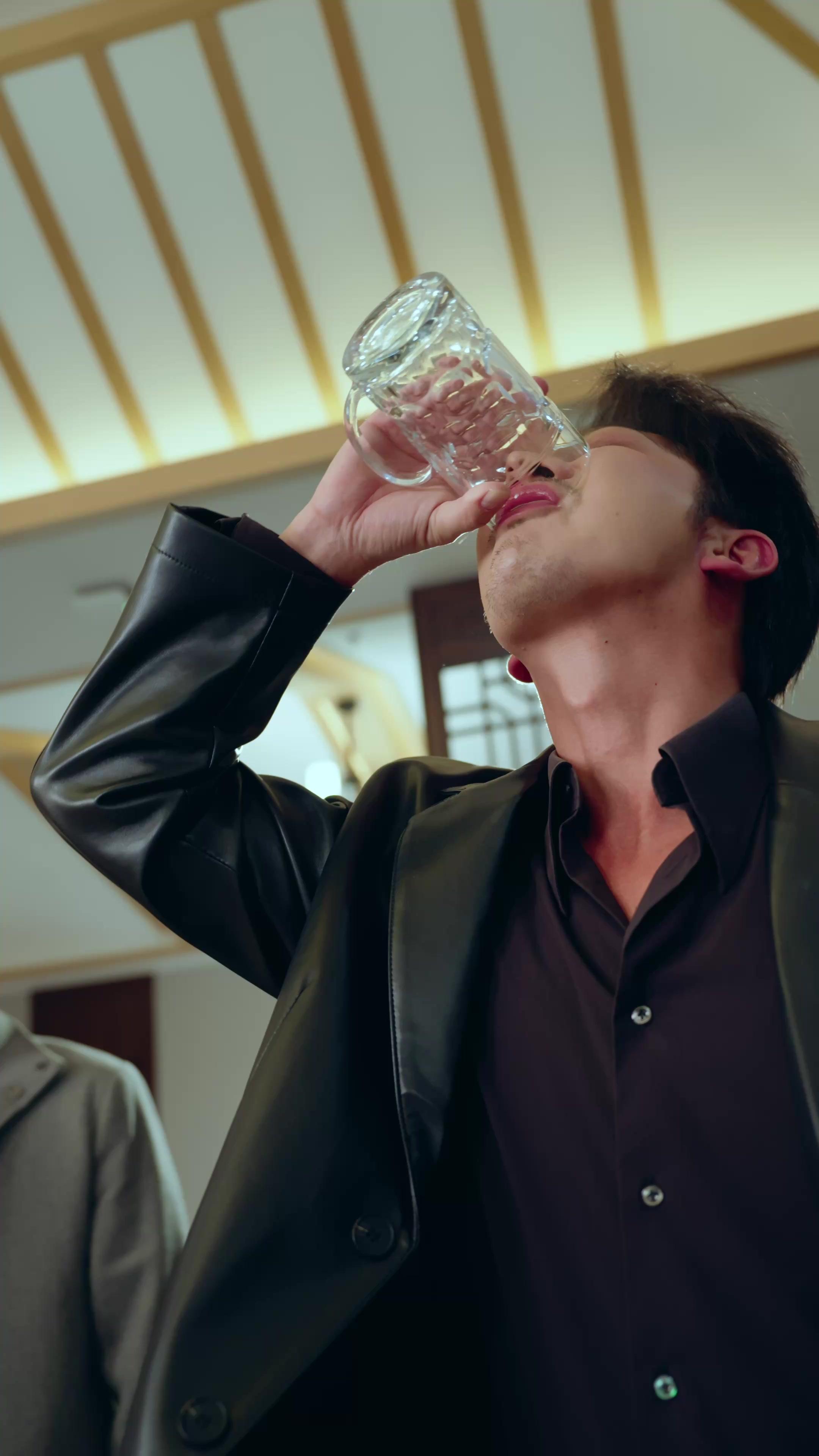 Phó Thác Cốt Nhục