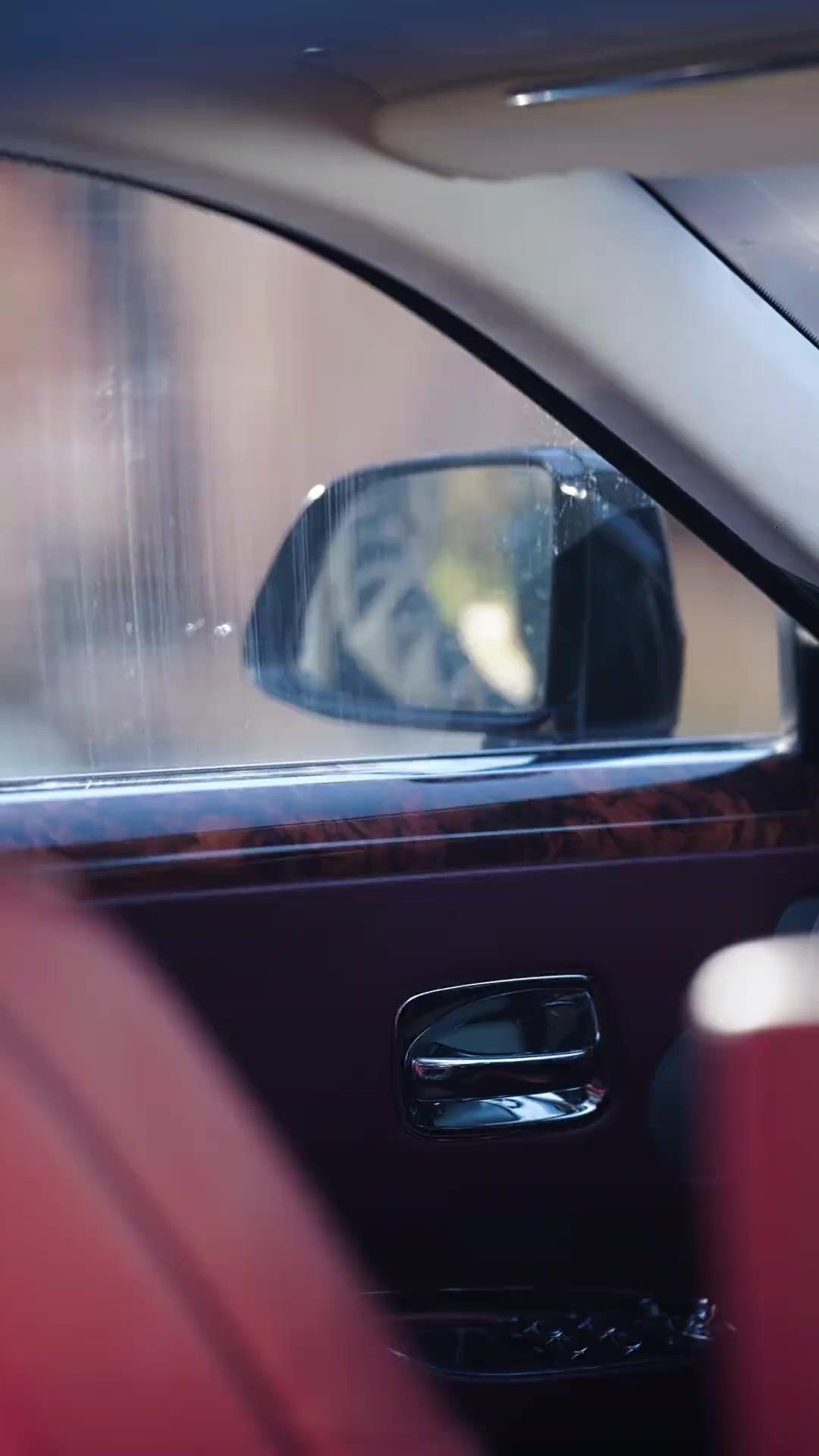 Casamento Relâmpago: O Marido Deficiente Voltou a Andar!