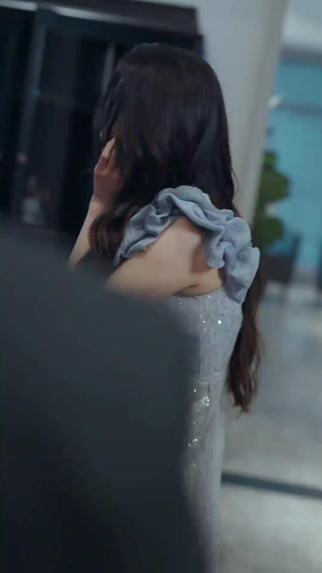 Demi Dendam, Mawar Putih Serah Diri