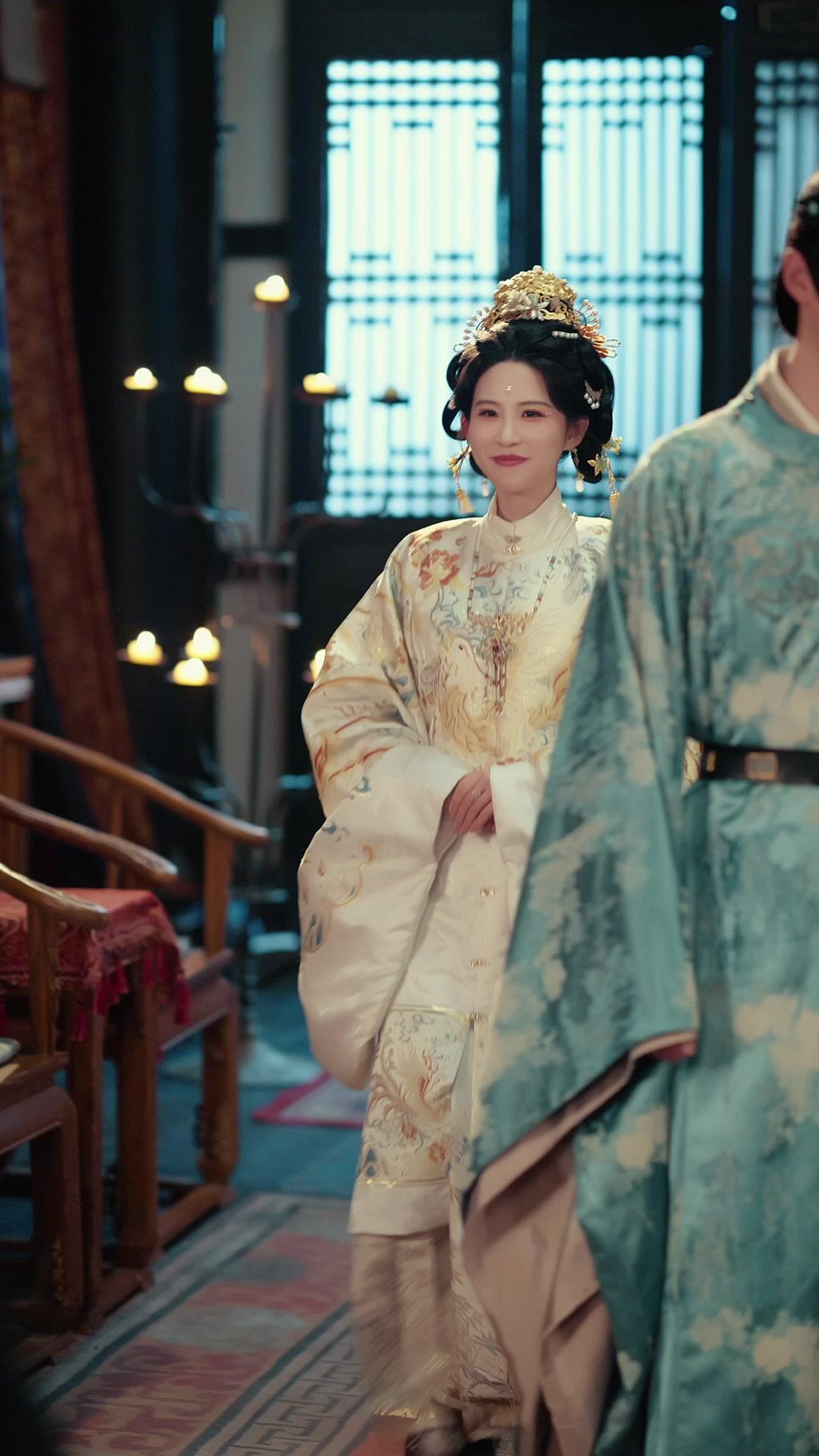 DE L'HÉRITIER AU MARQUIS