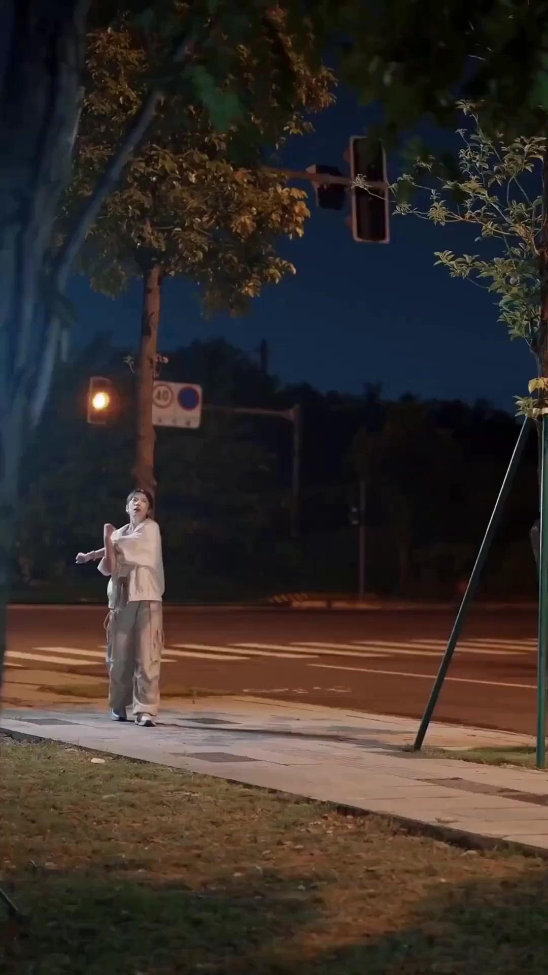 (พากย์เสียง)ใครกันแน่ที่คุมเกม