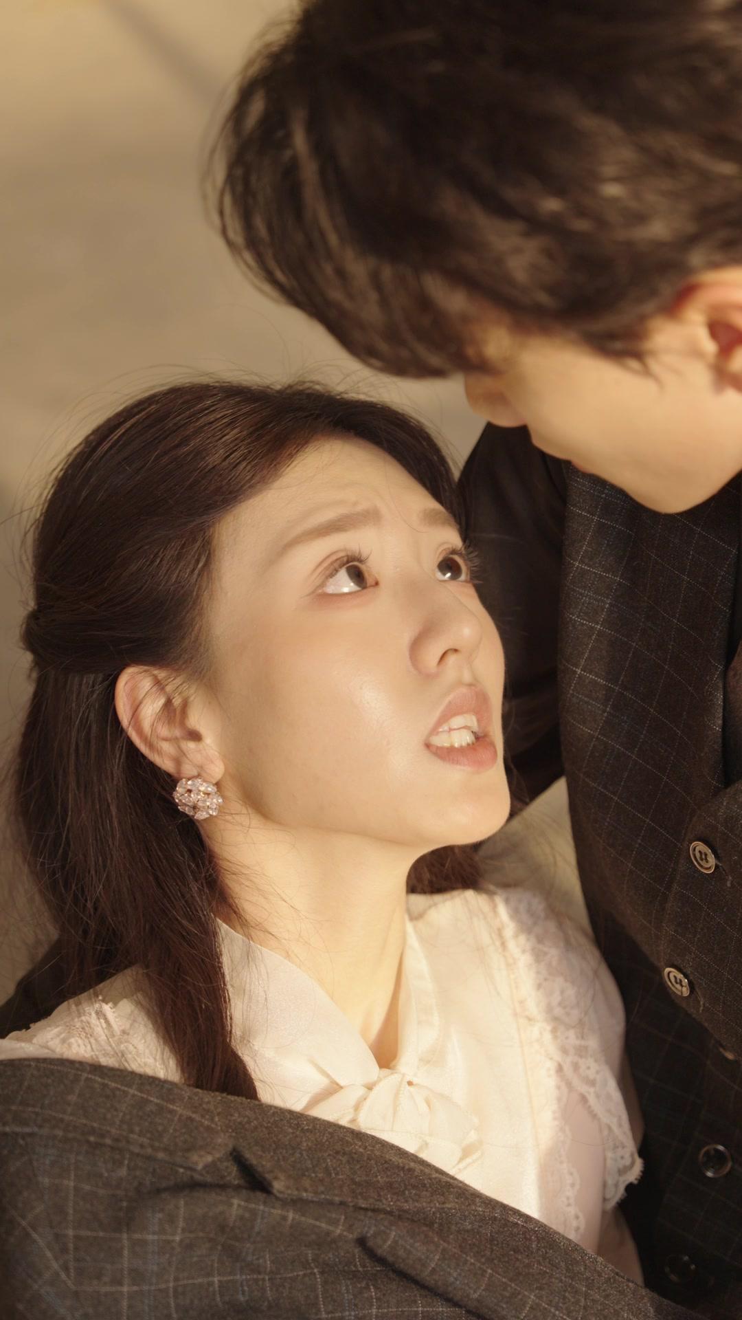 Cinta Terluka, Tak Bisa Bersatu