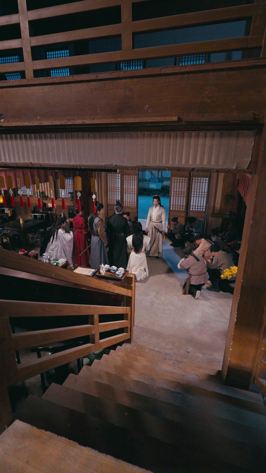 Dewa Pedang di Antara Kami