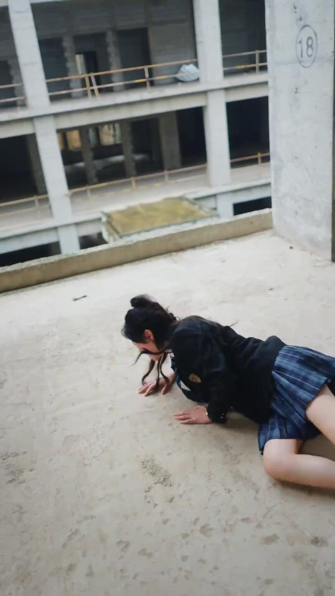 無能令嬢改め エスパー司令官？！