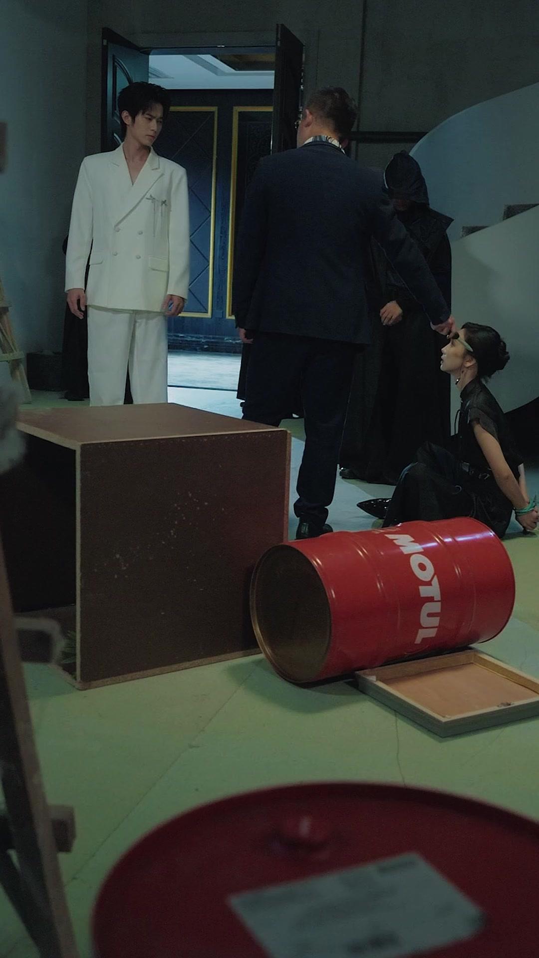 Cinta Tak Bisa Bicara