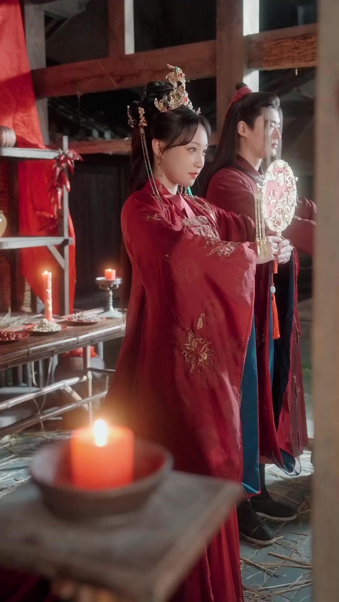 (डबिंग) पुनर्जन्म: भाग्य की महारानी