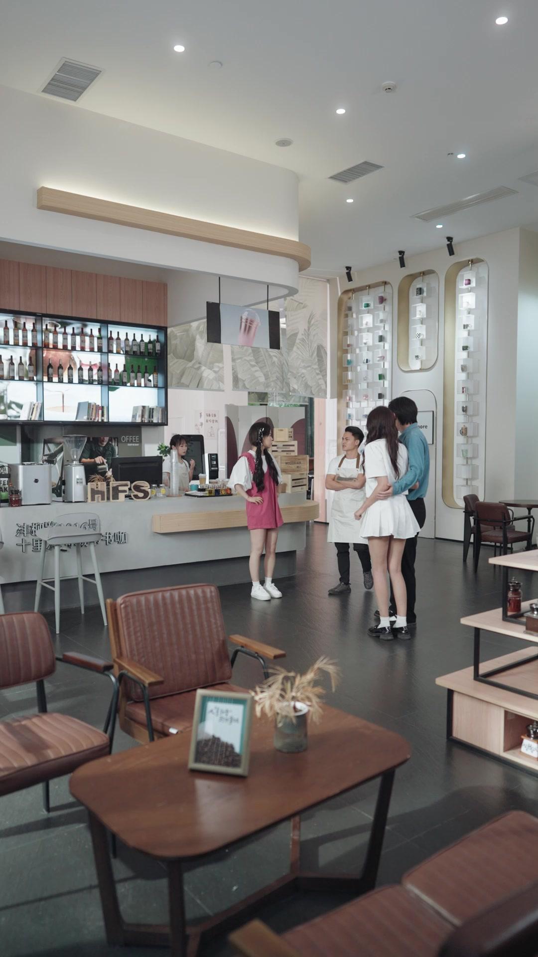  Gadis Materialistis Nikahi Miliarder