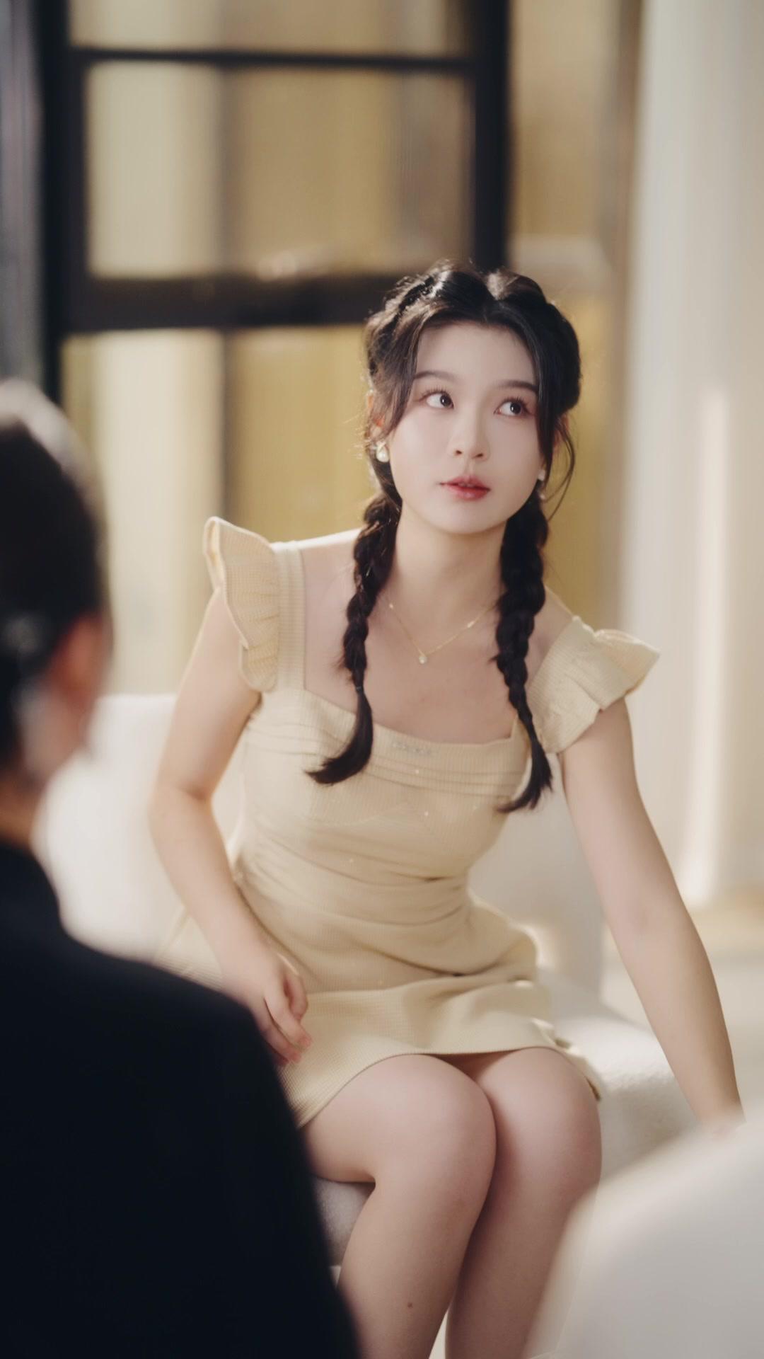 بين الشفقة والحب