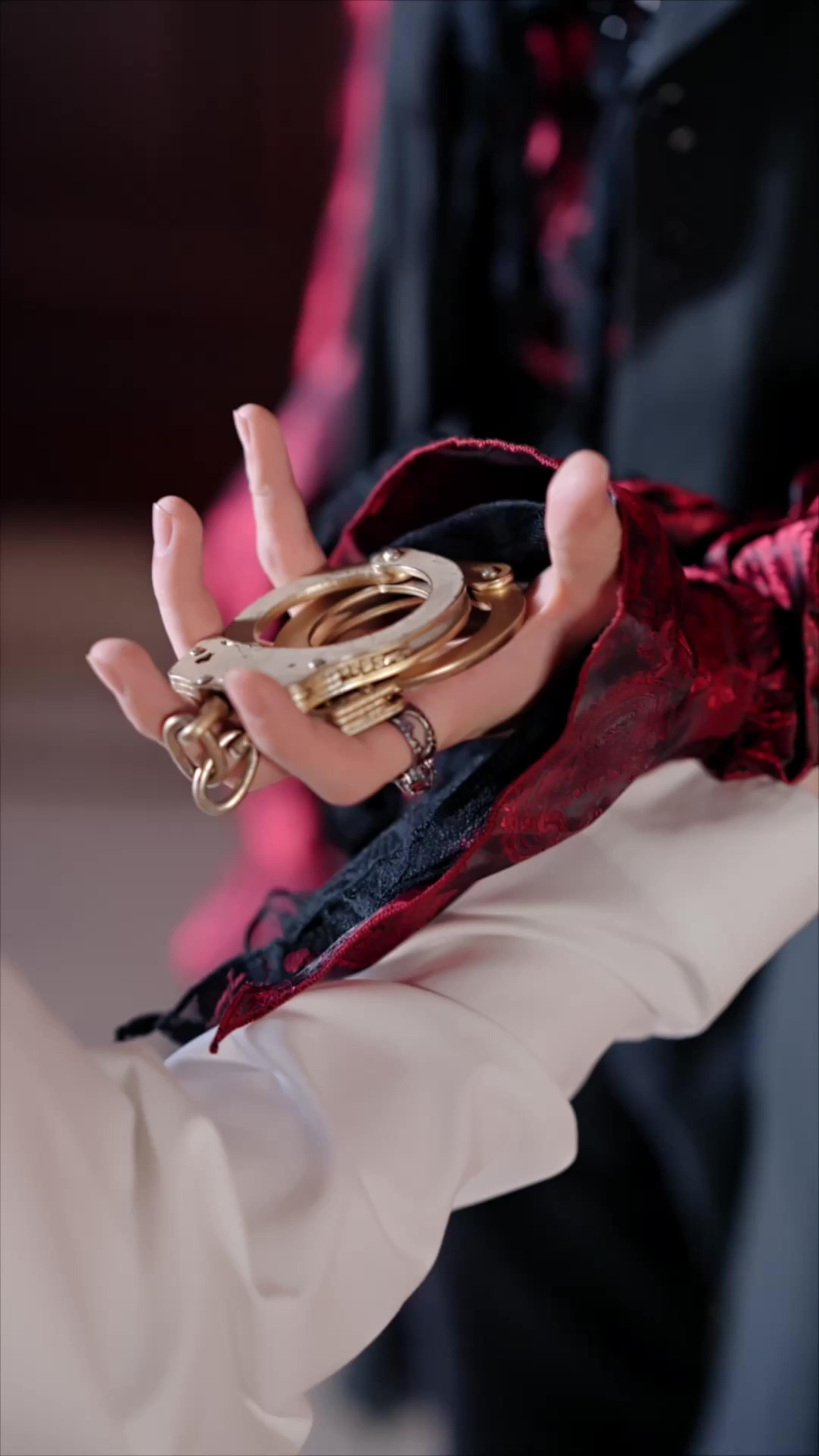 Reencarnada: Amor com o Vilão