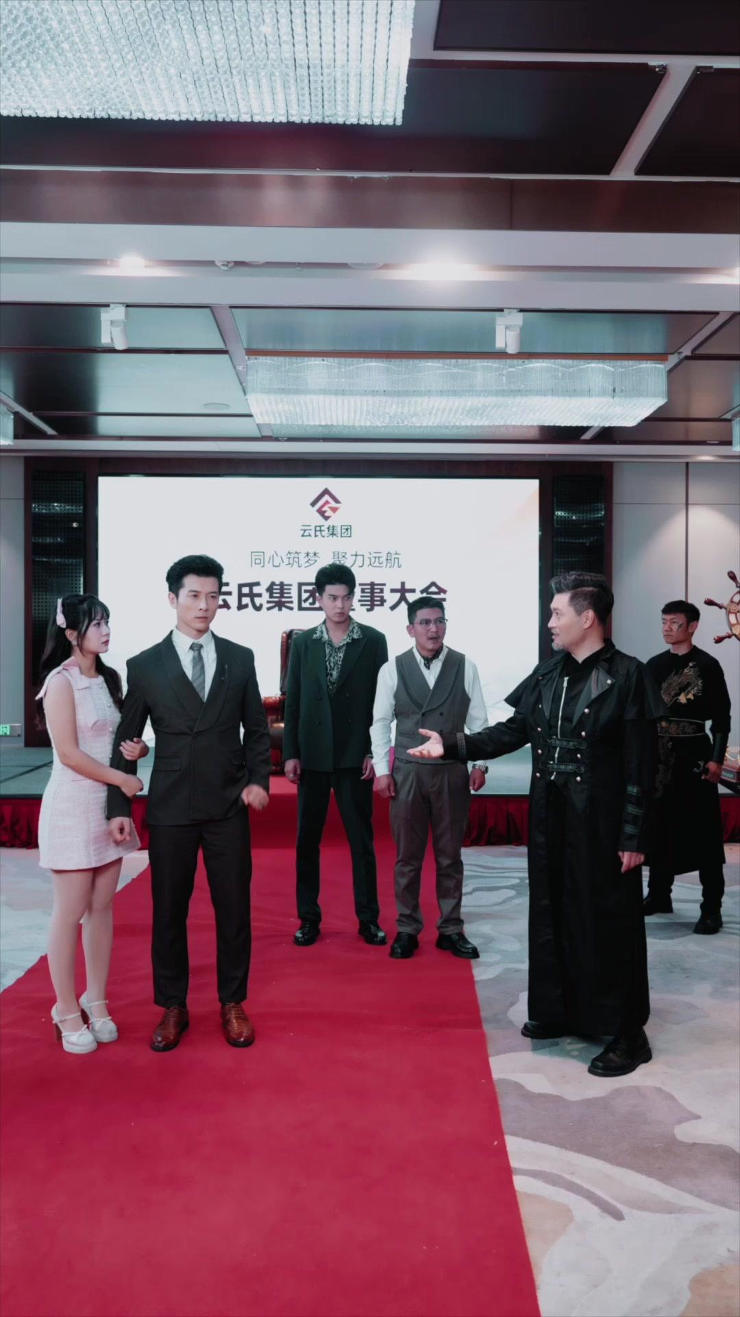 Sang Pewaris Kembali Berkuasa