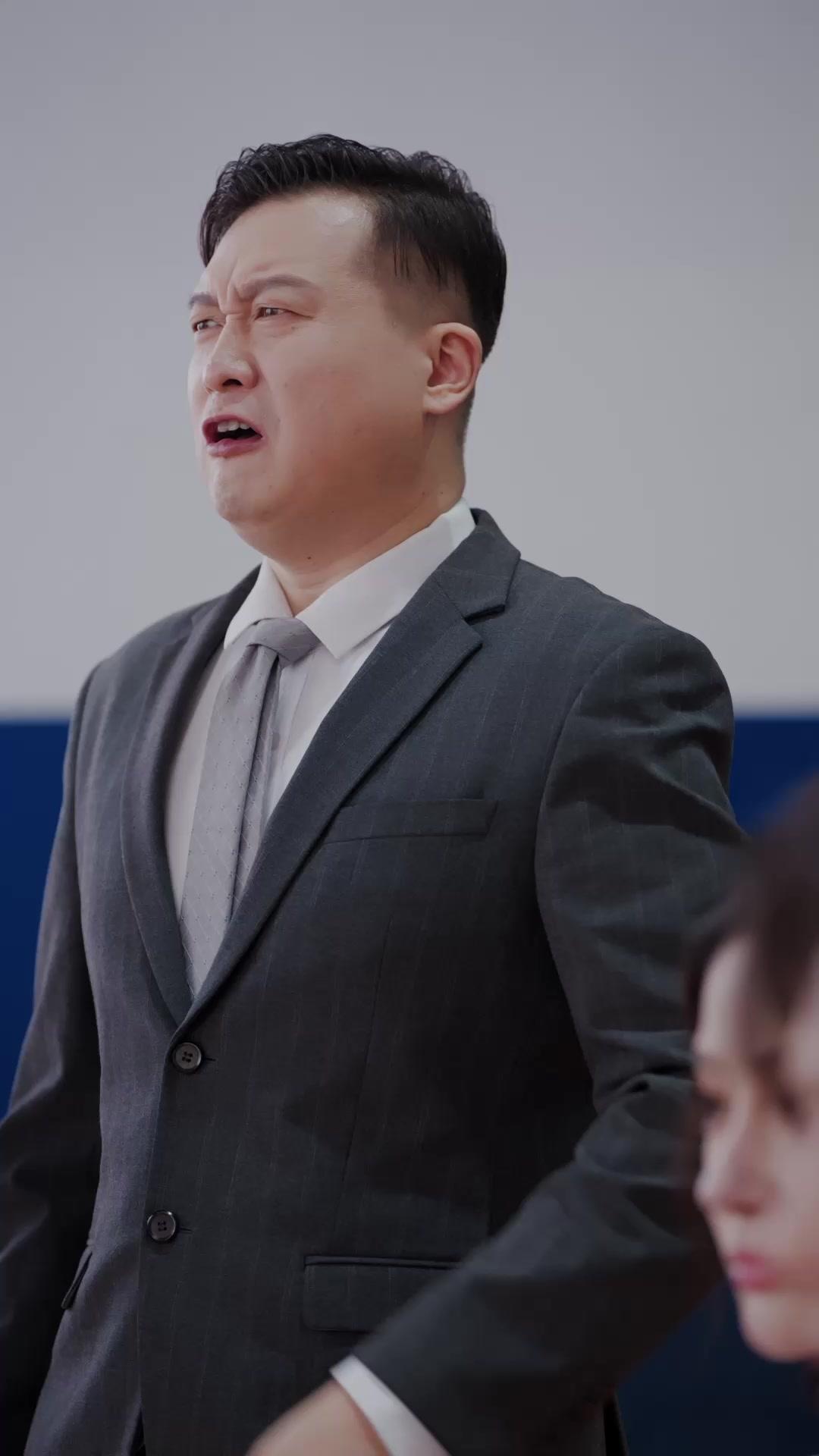 Büyük Smaç: Zirveye Dönüş