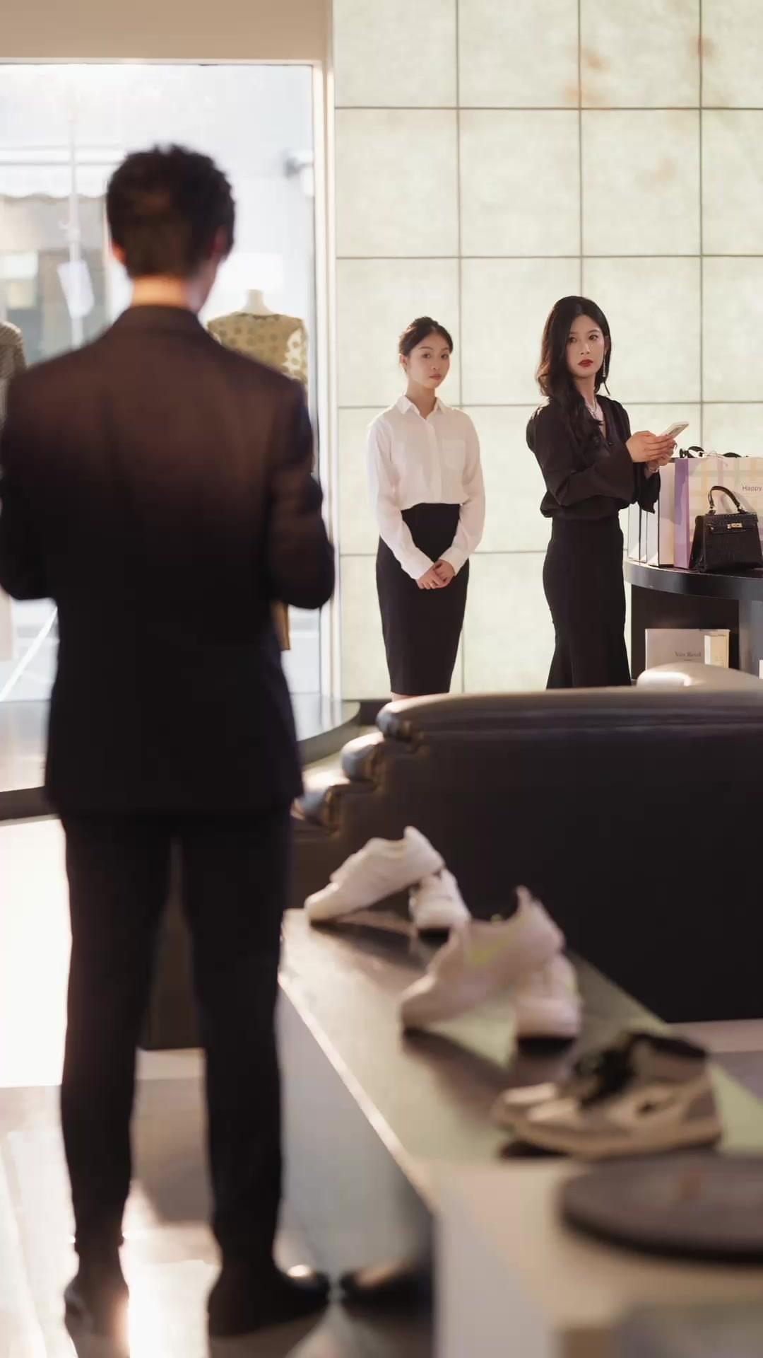 Usia tidak memisahkan cinta