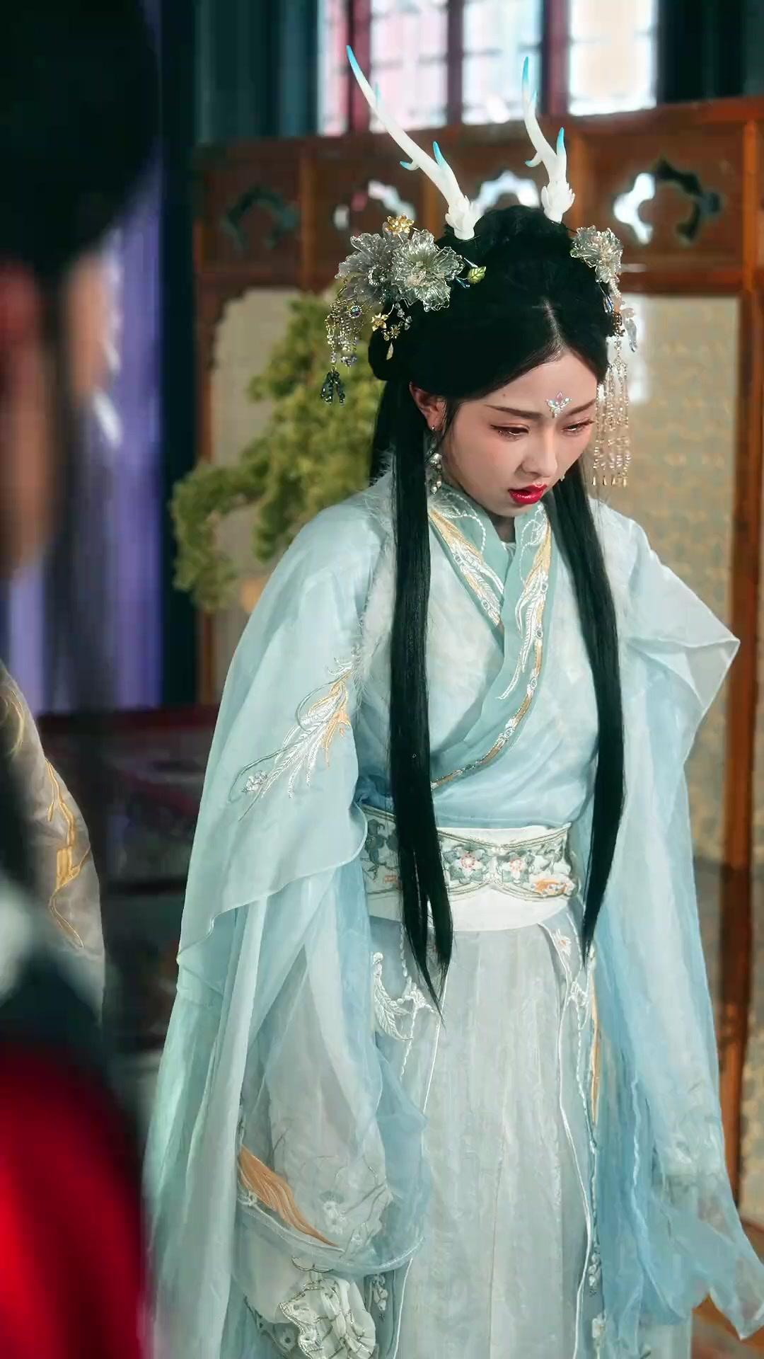 (Dubbed)Rise of the Gold Dragon Empress