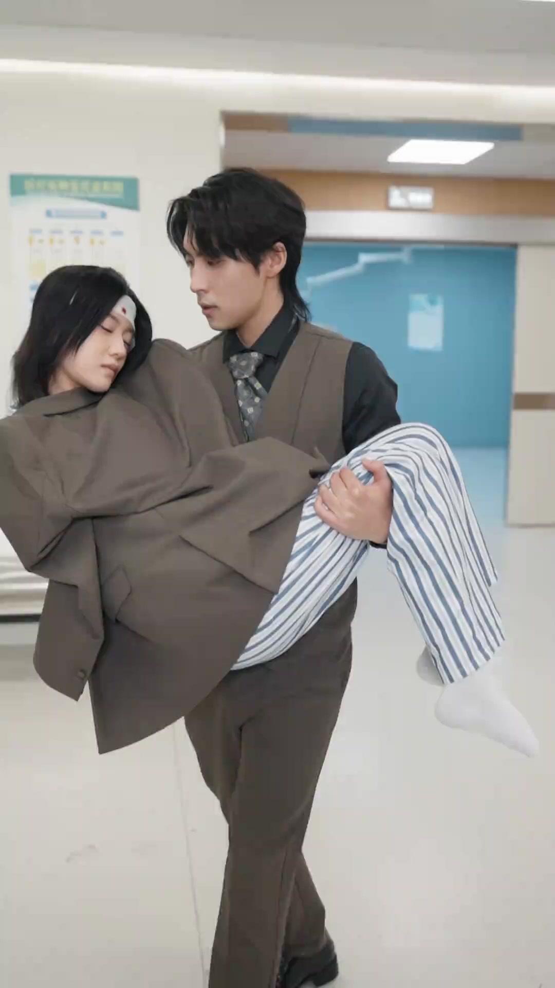 약혼녀는 누구?