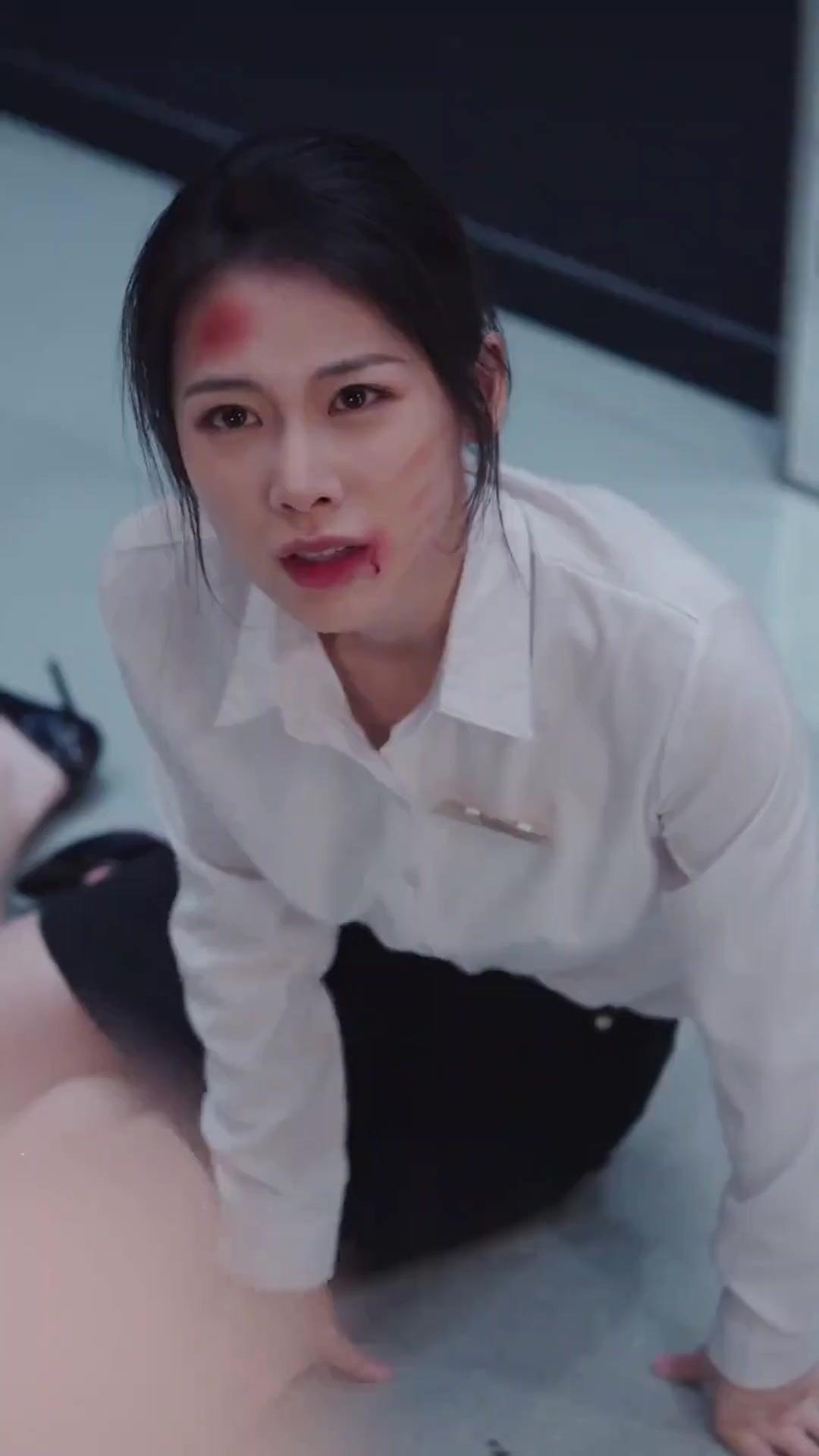 (Sulih suara)Adik Tiriku, Mantan Pacarku