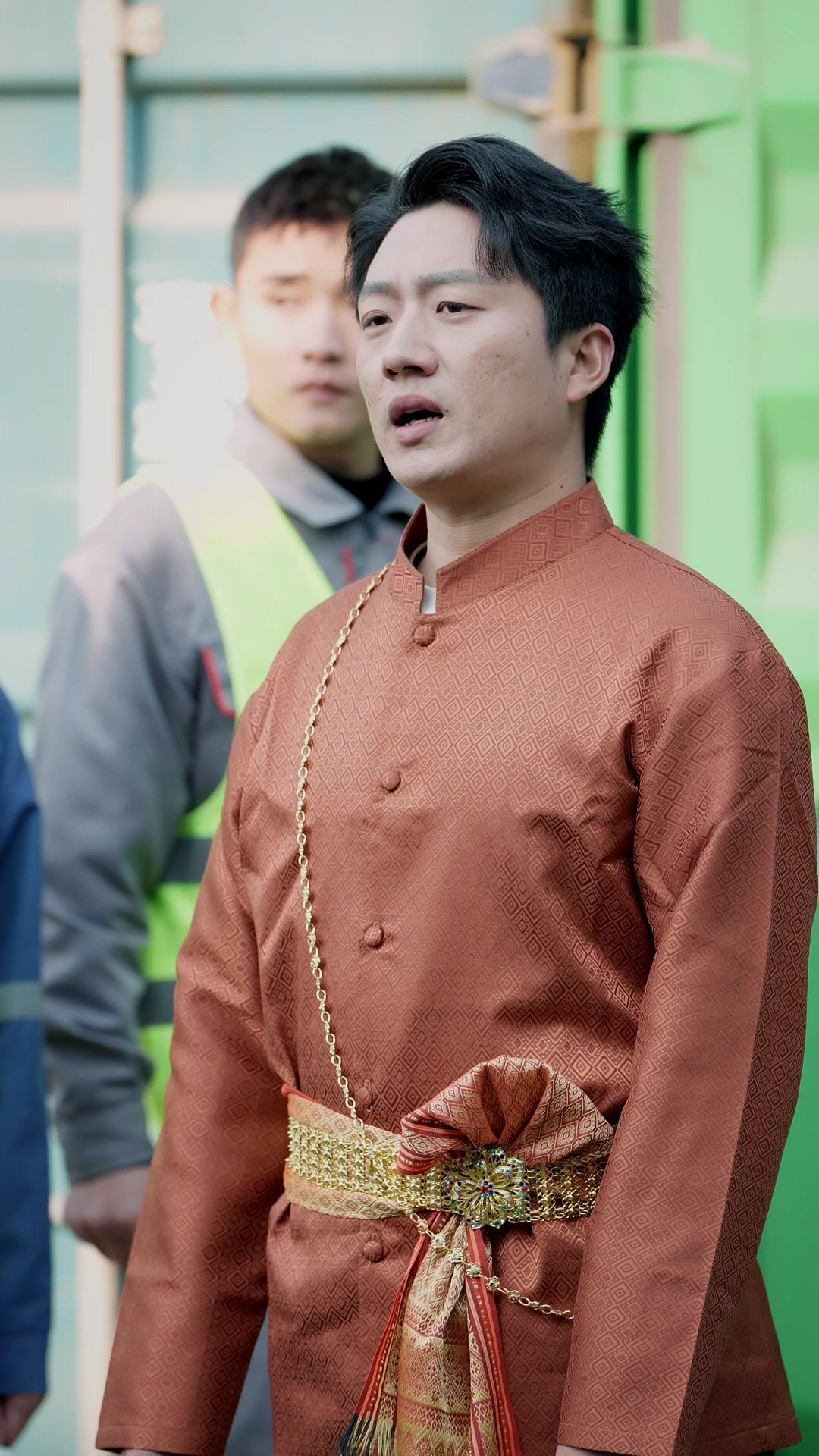 Magic Eyes Make Me King of Containers!