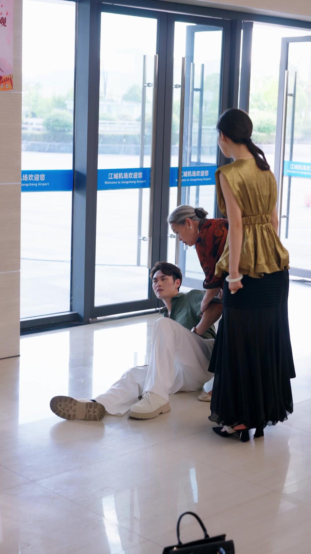 運命は 君という嵐