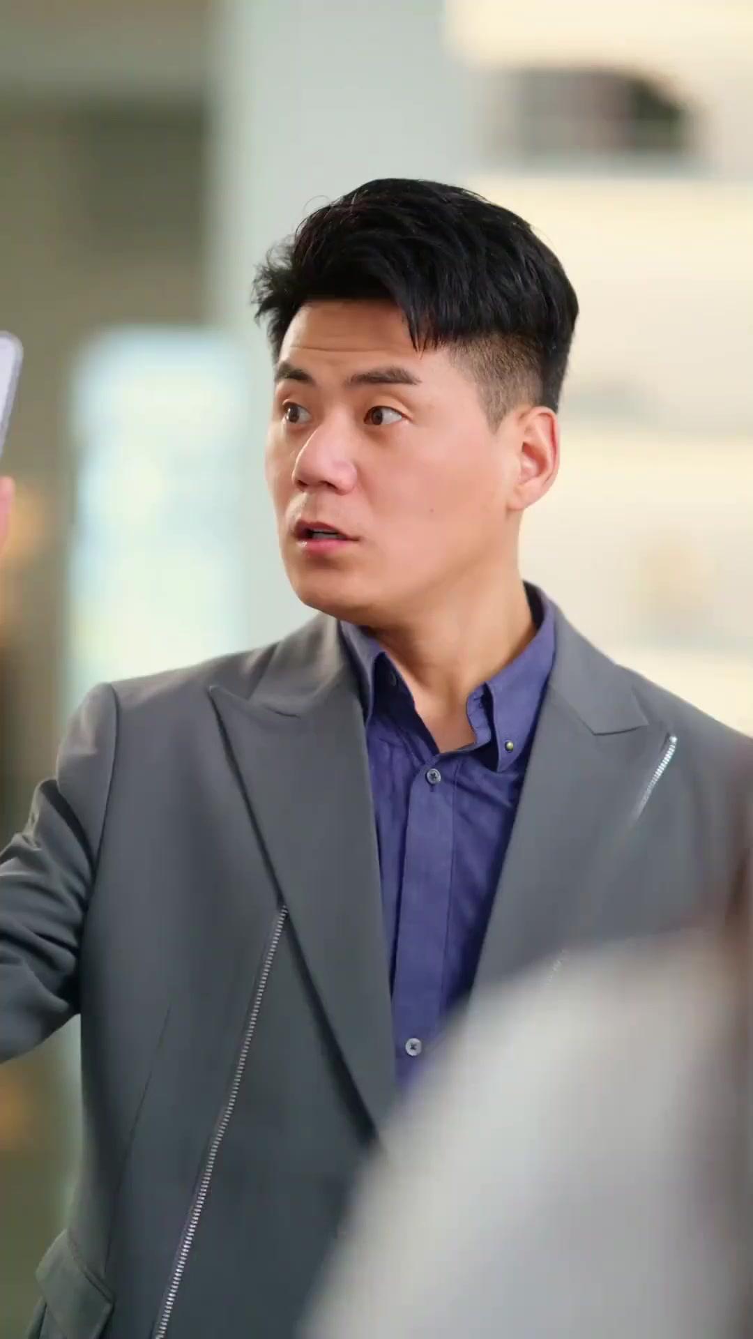 Em Là Người Tôi Luôn Thầm Yêu