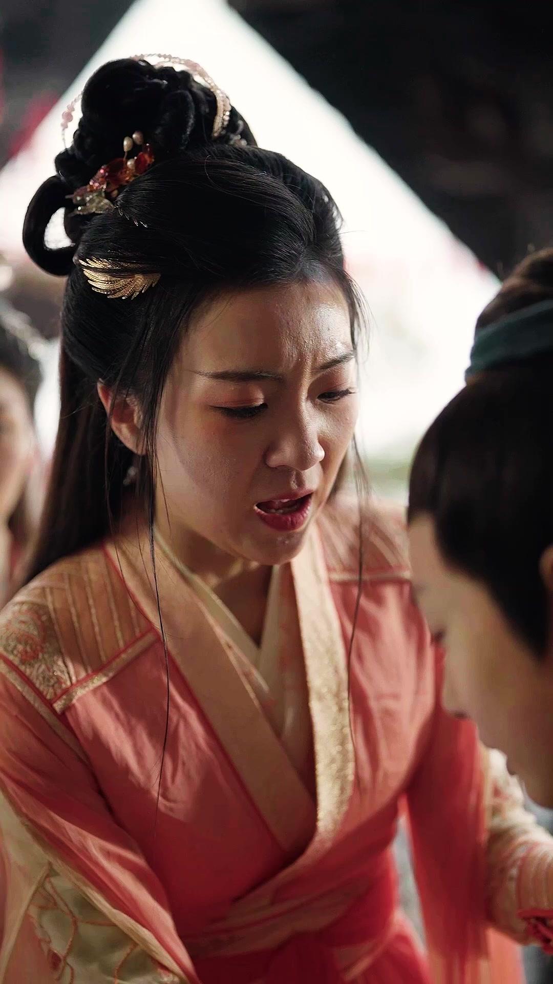 Die, die den Drachen trägt