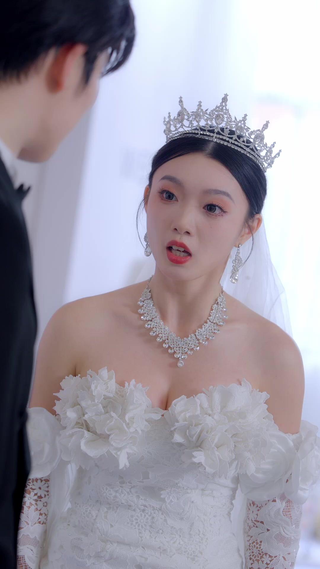 ダブル結婚式、どちらも罠でした