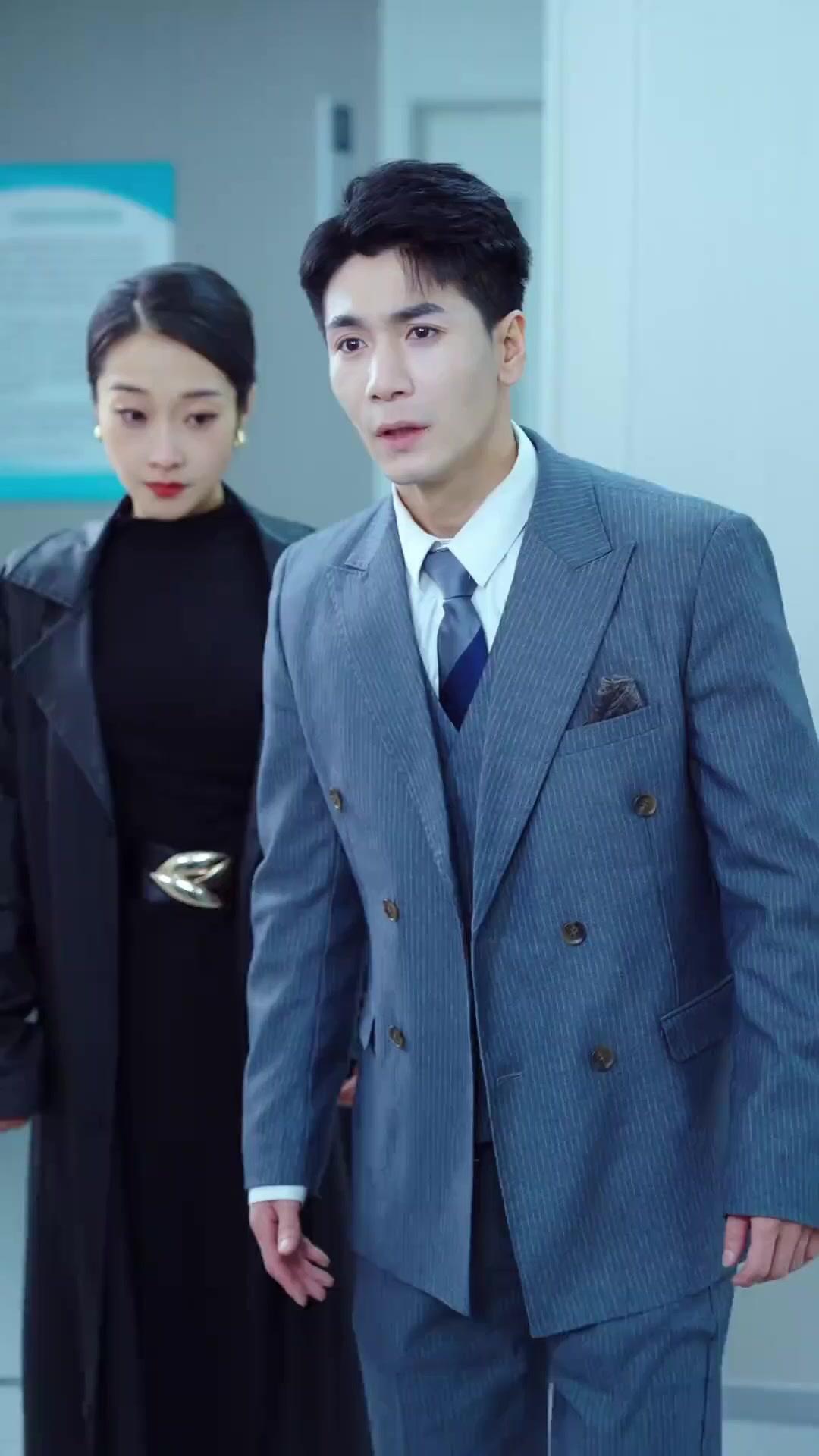 (Doblado) La niebla quedó, ella no