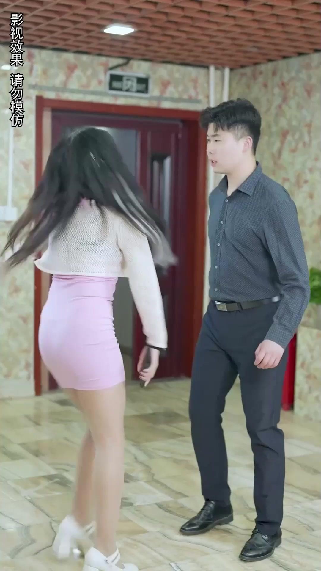 Reinkarnasi Gadis Terbuang