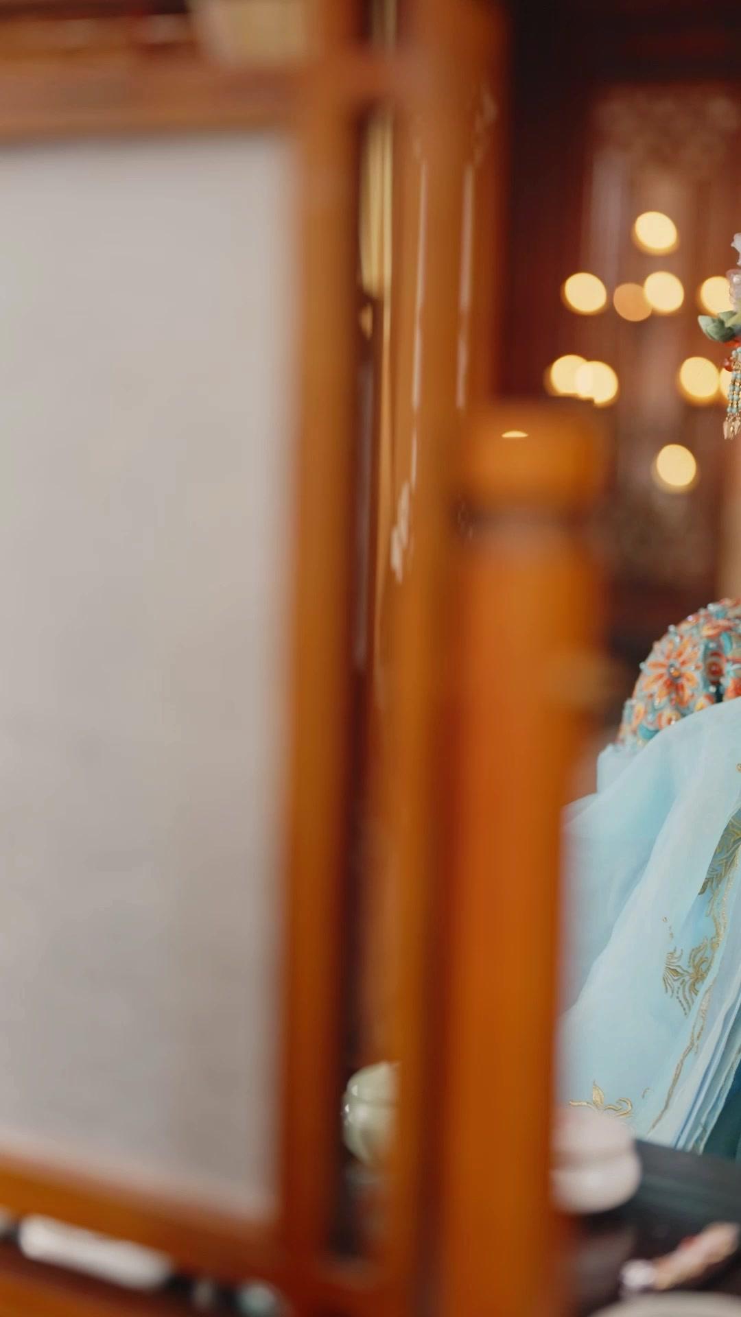 Bad Girl Wins the Emperor