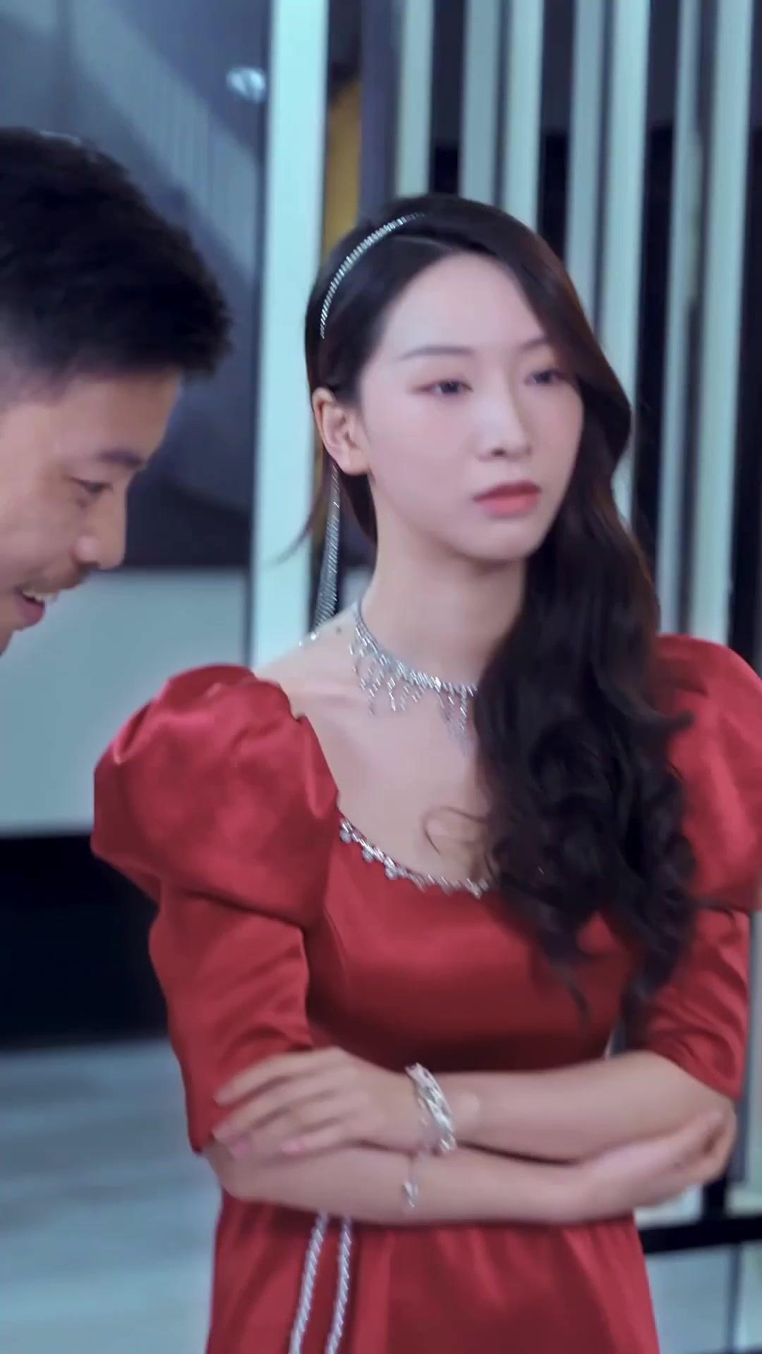 Ẩn Long Ngạo Thế