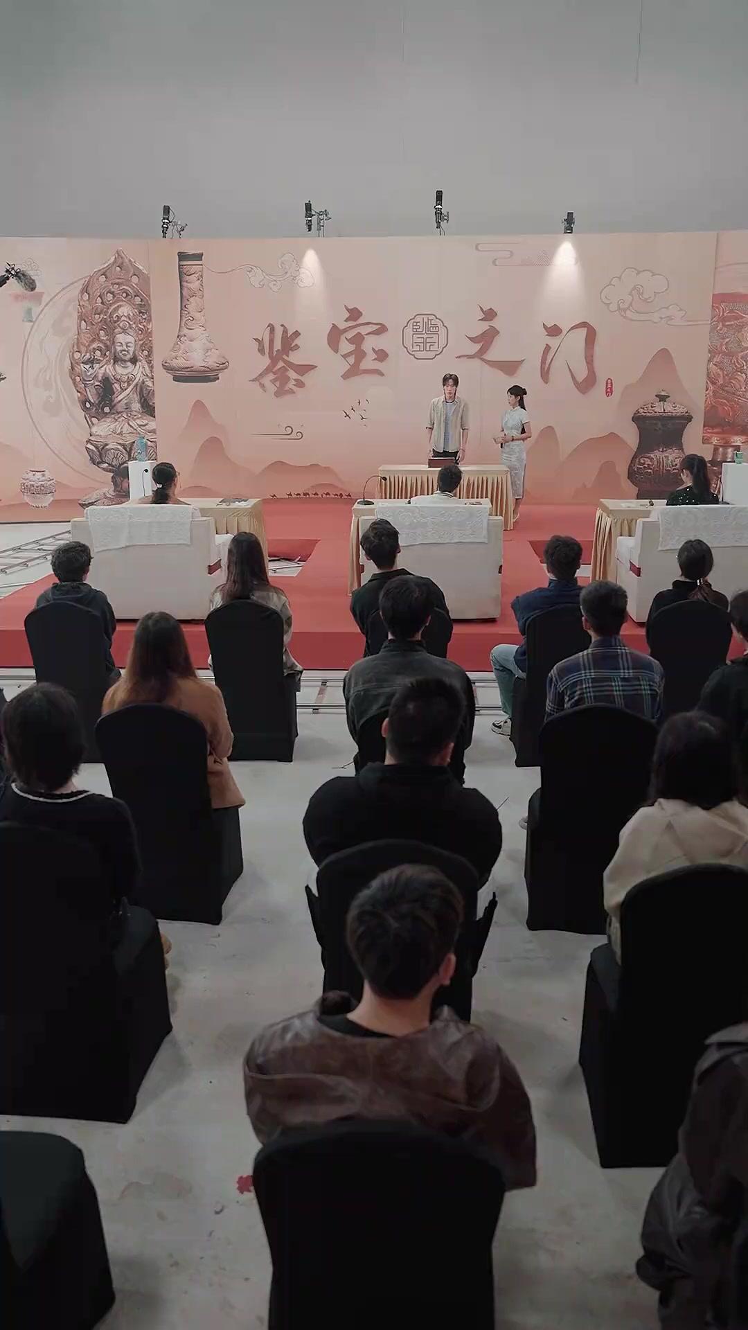 LE SCEAU IMPÉRIAL HÉRÉDITAIRE