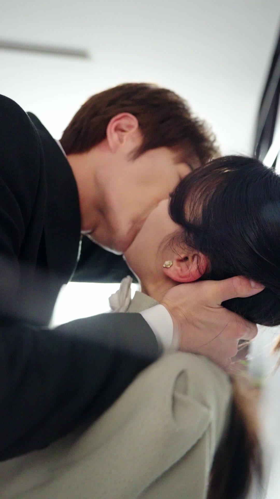 Kabur dari Perjodohan