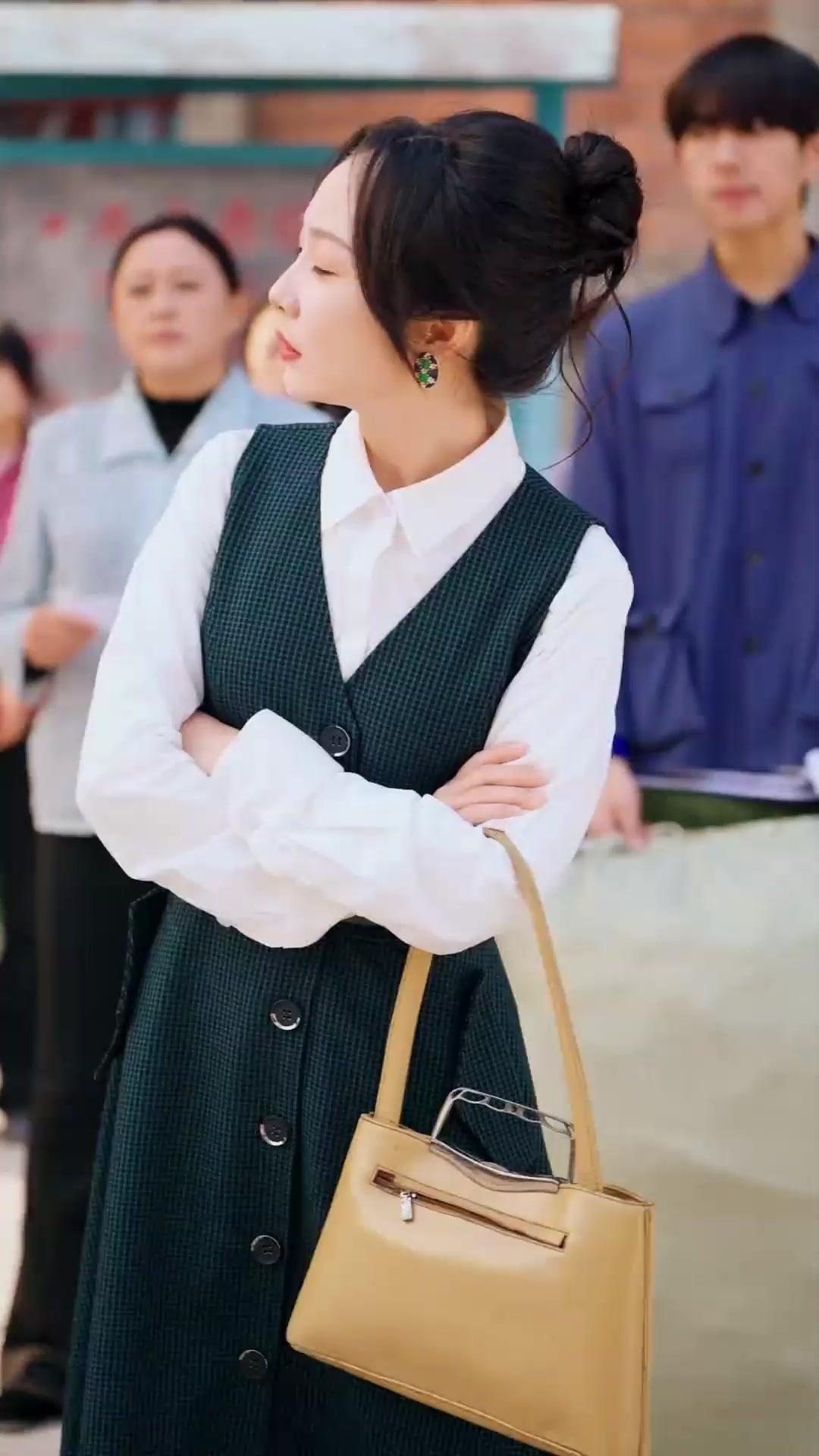 (Dubbed) Fashion Queen? But in the 80s!