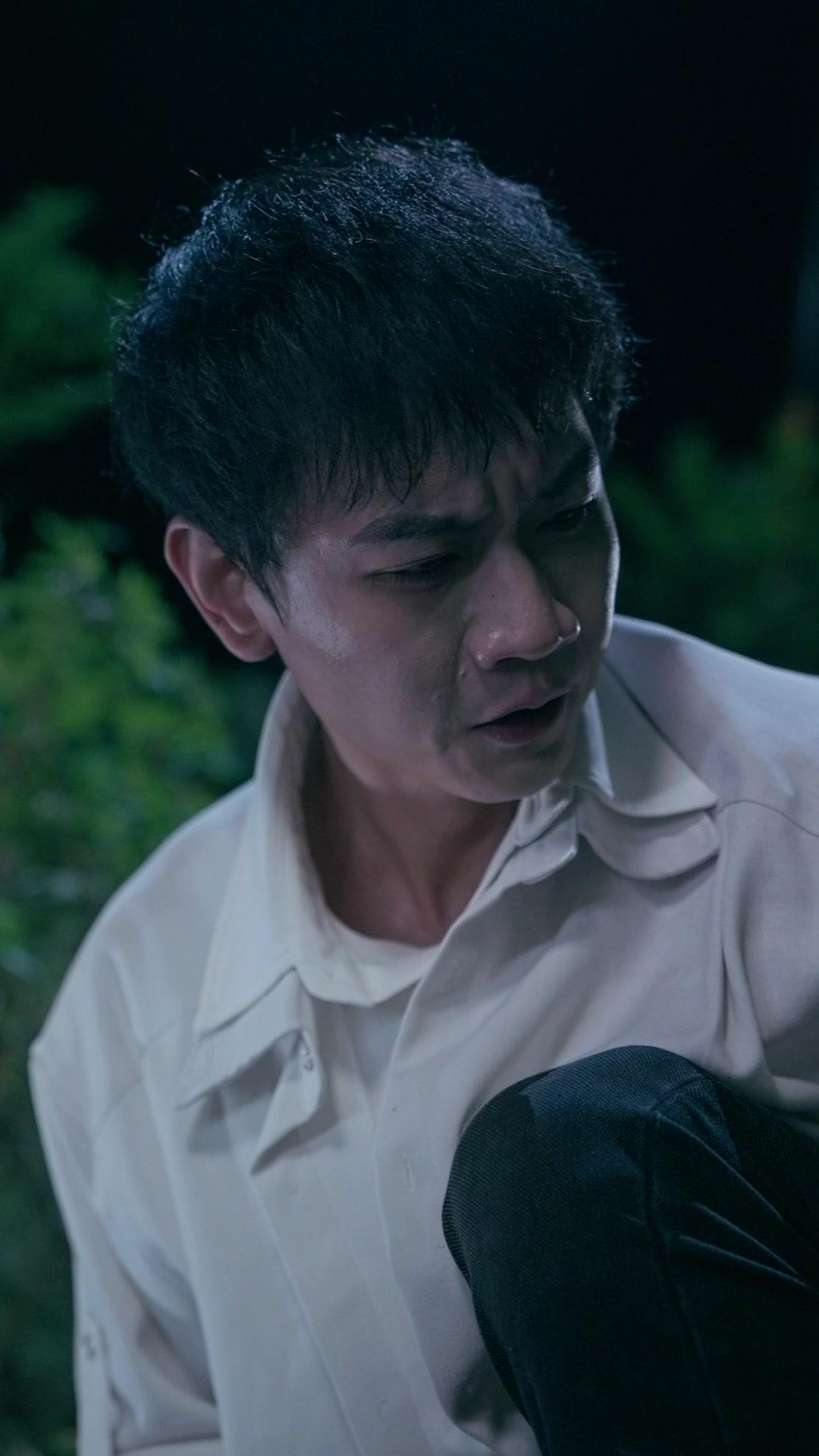 Unutuş Bahçesinde Açan Çiçek