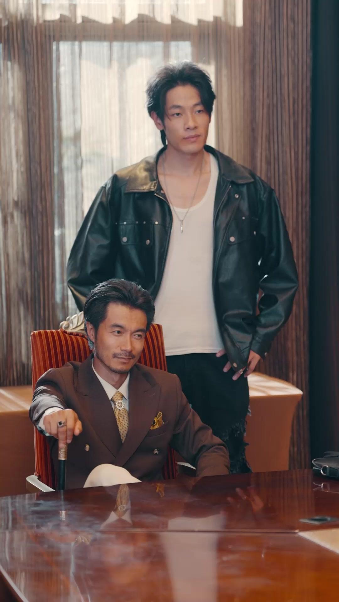 Terjebak di Dunia Novel