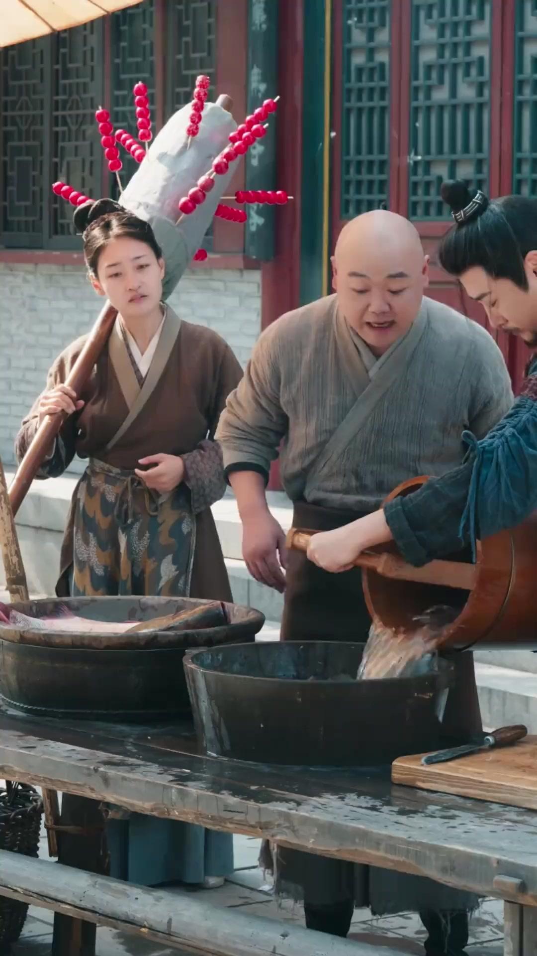 (더빙) 천하무적이던 황제의 은거생활