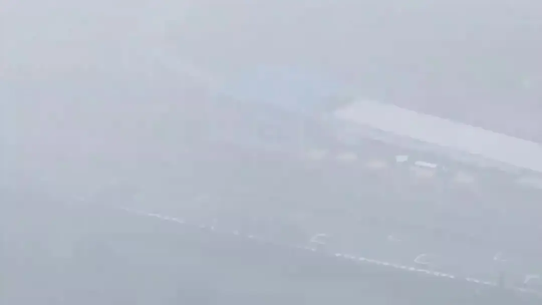 (مدبلج) سائق الشاحنات، أقوى مما تتخيل: عندما يتحول المهندس إلى محكم في حلبة السباق