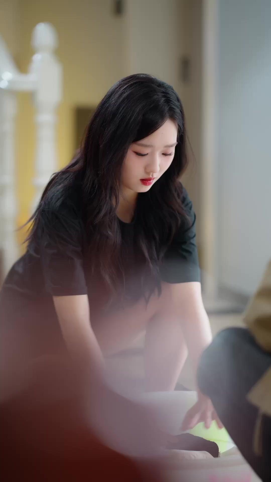 Dalam Pelukannya, Aku Bebas