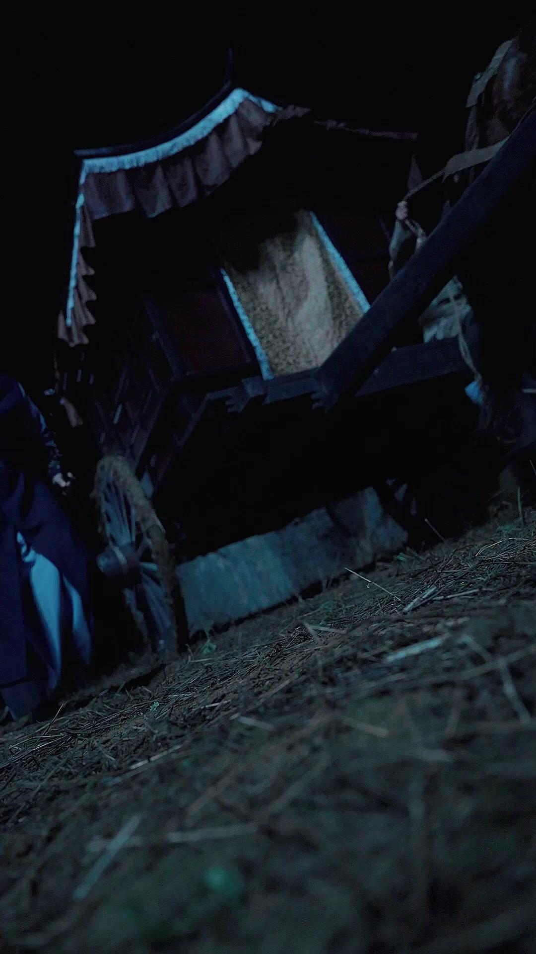 華の影～雪夜に舞い踊る焔