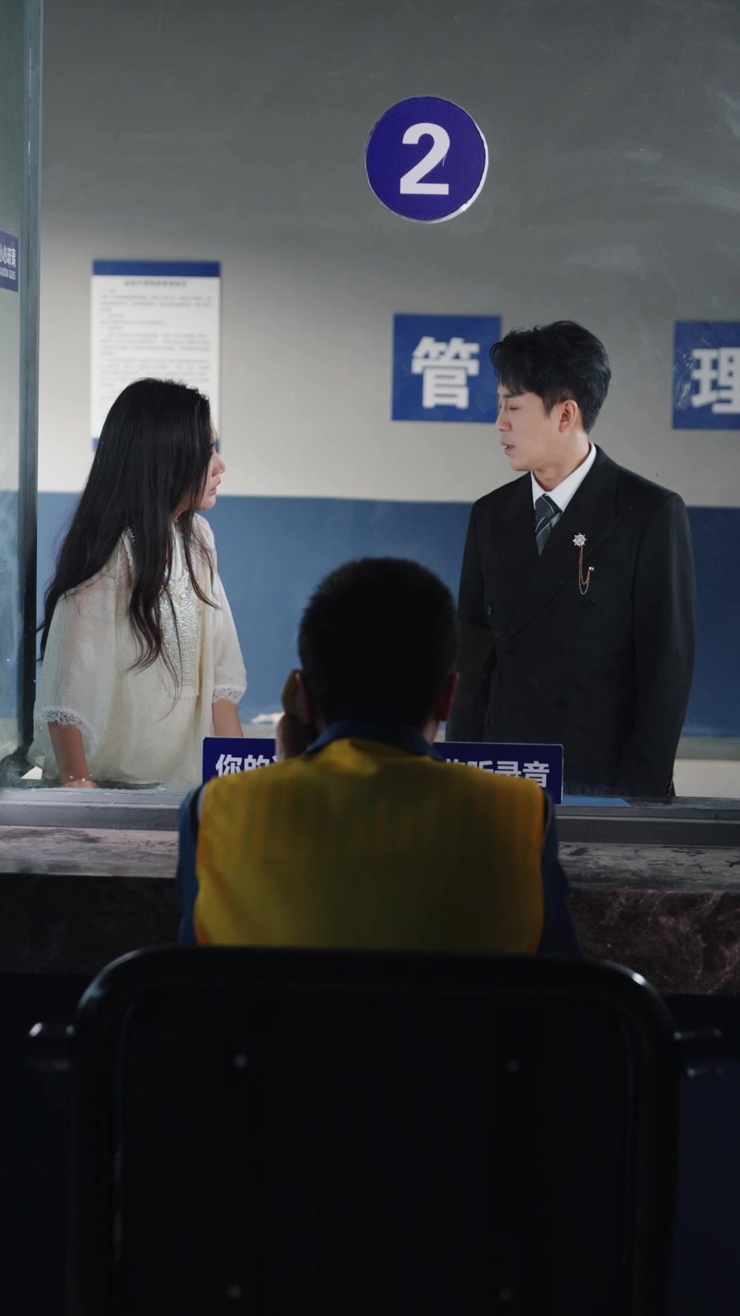 Reborn to Uncover the Killer