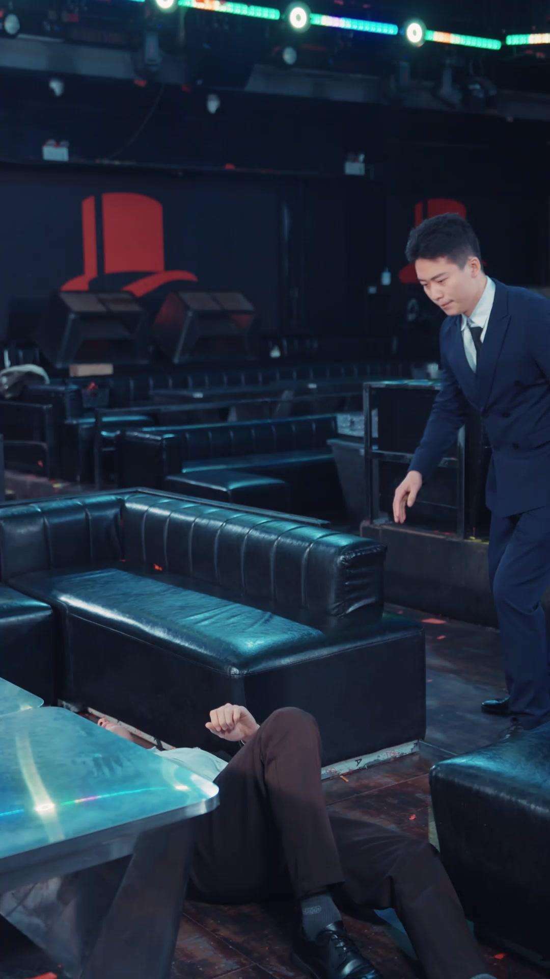 MA DÉESSE, MA FEMME