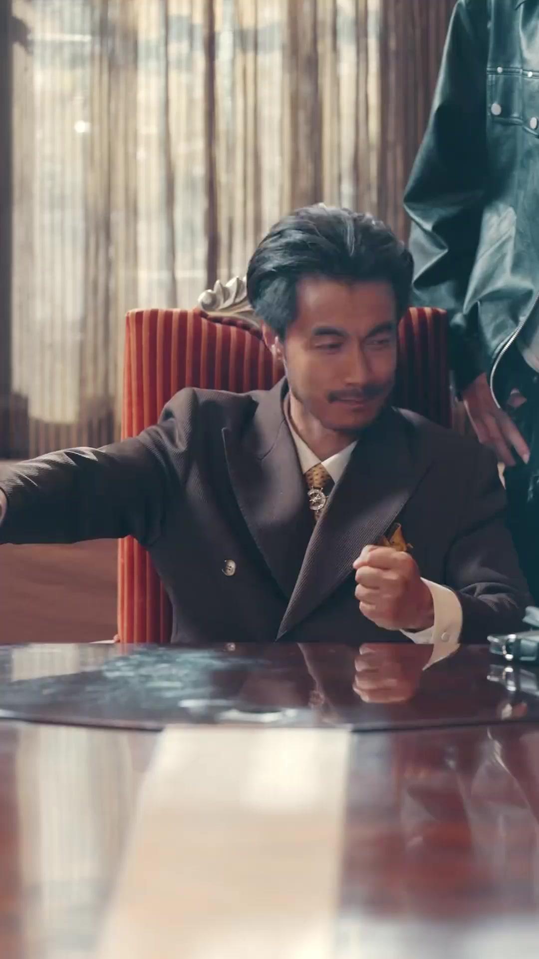 Terjebak di Dunia Novel