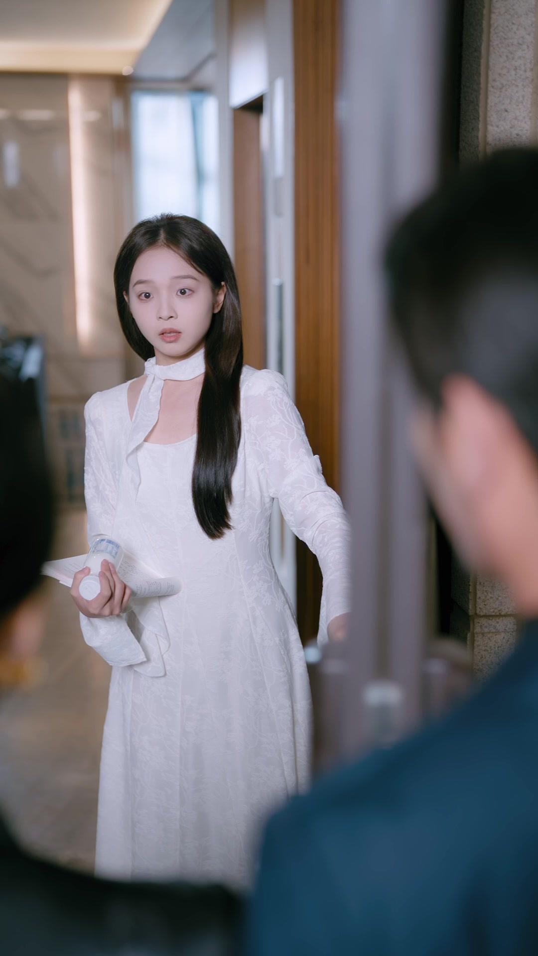 碩導，我的合約金主倒台了