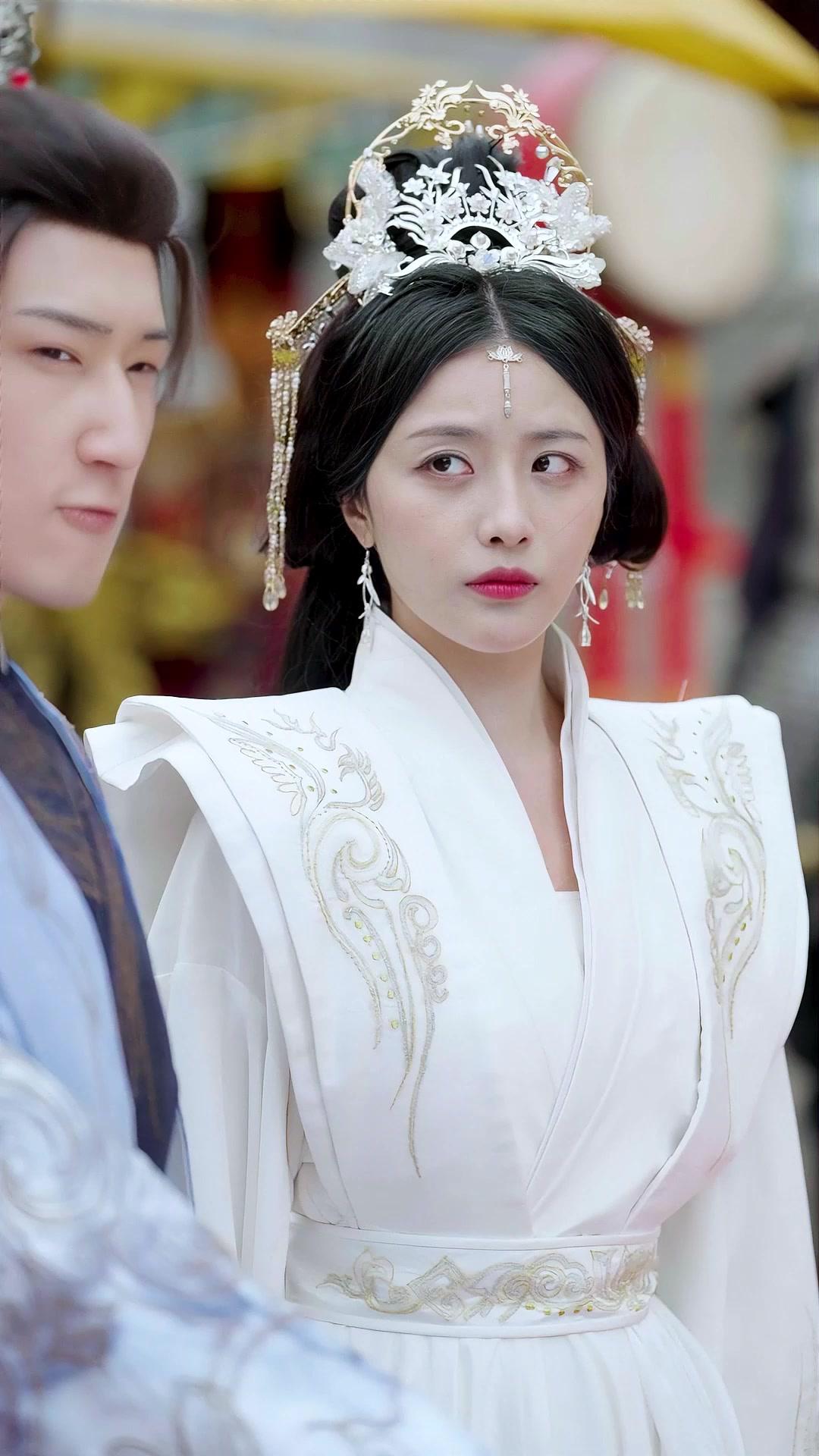 MINI ROYAUME AU CONGÉLATEUR