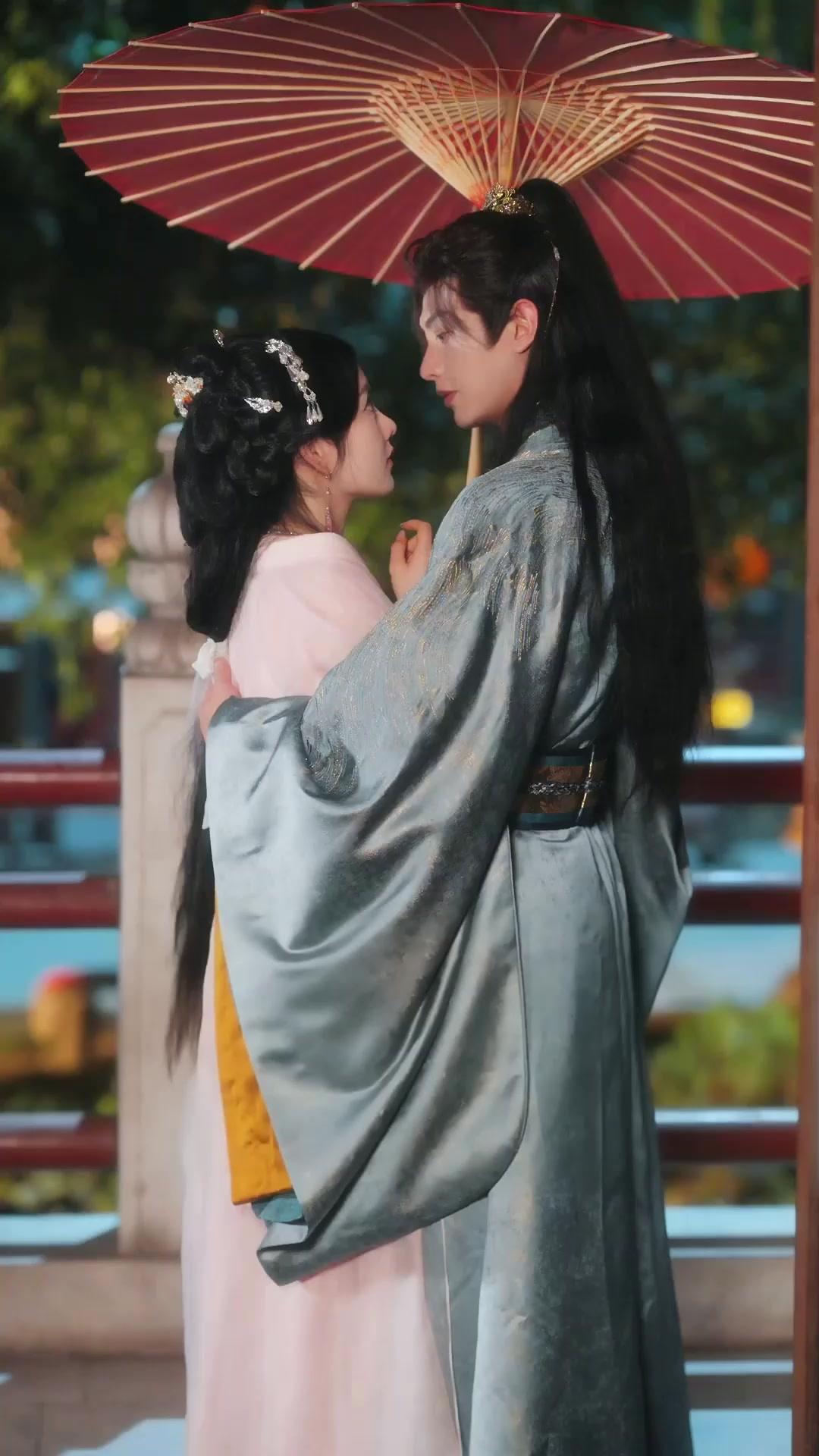 Oops! I Seduced Emperor!