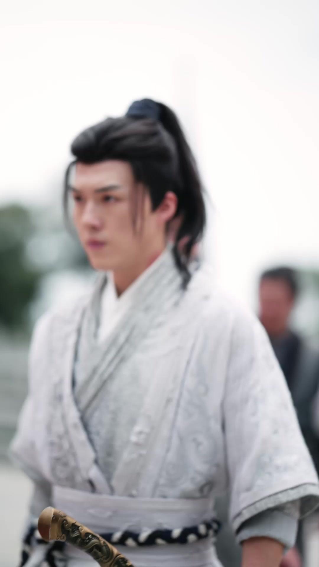 Sang Pewaris Jawara Pedang Pertama