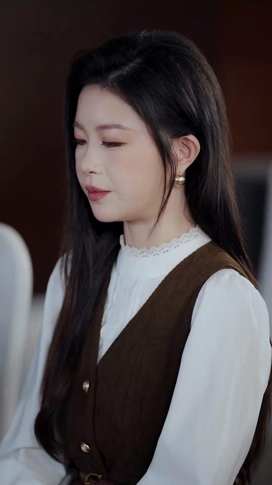 (Doblado) El primer día fui la falsa heredera